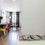 巴塞罗那阿科德尔温福公寓 *