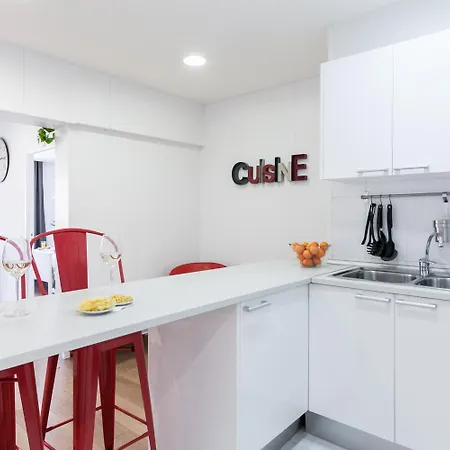 Be Eixample Arco Del Triunfo