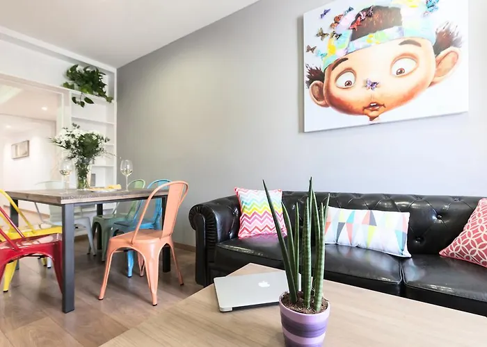 Be Eixample Arco Del Triunfo *