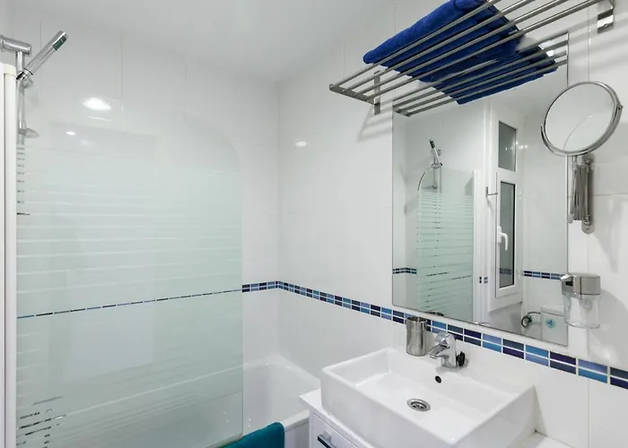 Be Eixample Arco Del Triunfo *